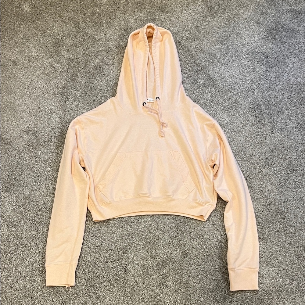Hanes size xs Peach Hoodie - Women's Cropped Sweatshirt